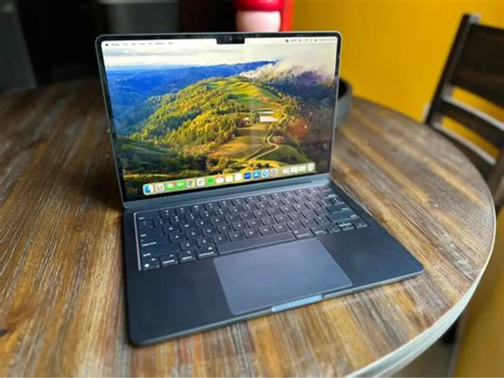 Apple MacBook Pro 14 Zoll M5 1 TB